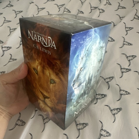 The Chronicles of Narnia Boxed Set - Paperback By C. S. Lewis - $76 MSRP NEW - Picture 5 of 5